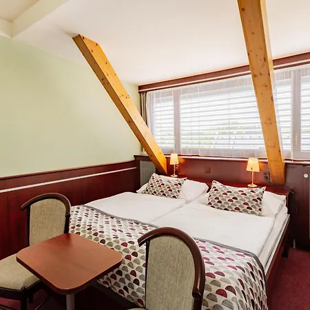 Orea Resort Panorama Moravsky Kras 4* Blansko