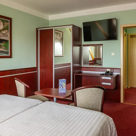 Orea Panorama Moravsky Kras Hotel