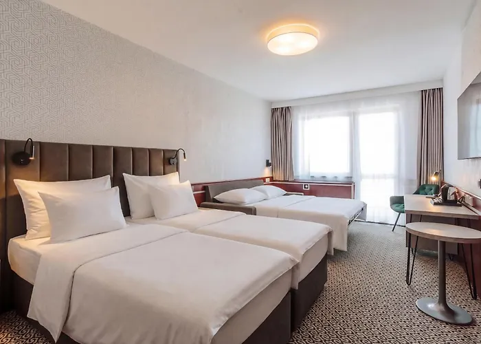 Hotel Orea Panorama Moravsky Kras 4*