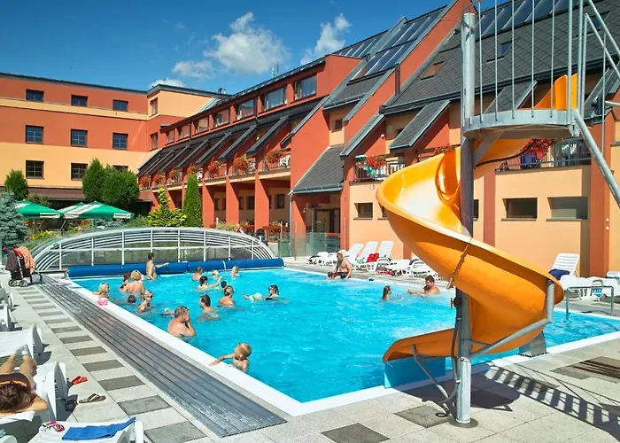 Hotel Orea Panorama Moravsky Kras 4*